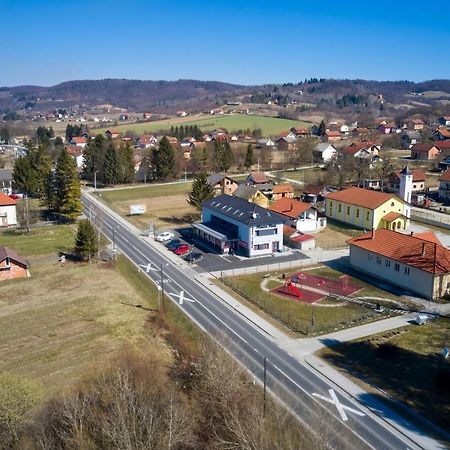 Marien Haus Hotel Karlovac Luaran gambar