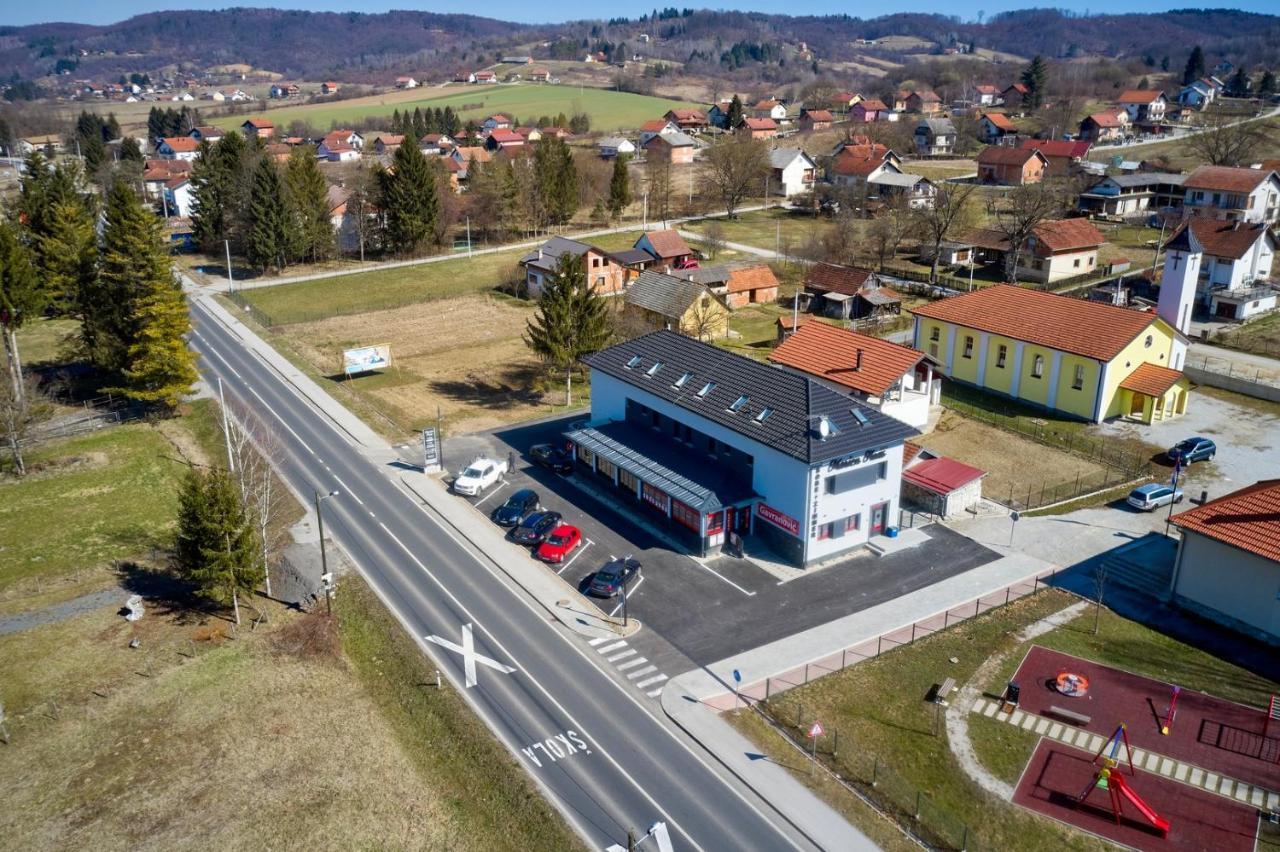 Marien Haus Hotel Karlovac Luaran gambar